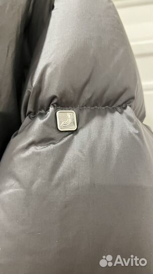 Пуховик зимний женский