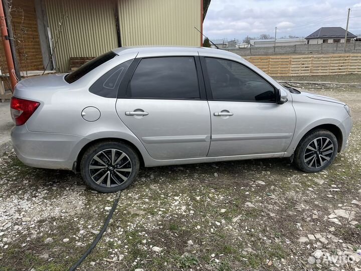 LADA Granta 1.6 МТ, 2018, 131 000 км