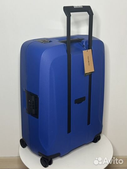 Новый чемодан Samsonite Essens M, 88л, синий