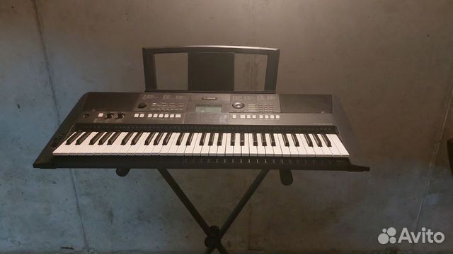 Синтезатор yamaha psr e423