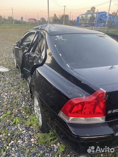 Volvo S60 2.4 AT, 2007, битый, 170 000 км