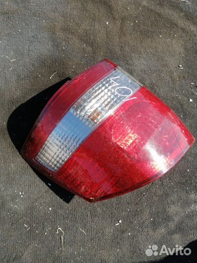 Стоп-сигнал задний левый Toyota Alphard ANH10 2004