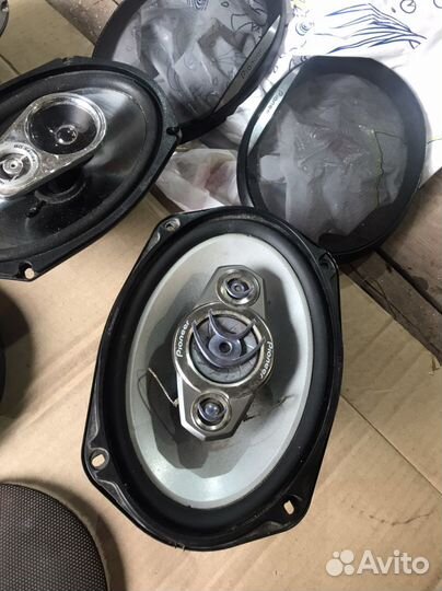 Колонки блины круглые разные и решетки разные