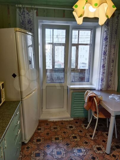 3-к. квартира, 64 м², 1/9 эт.