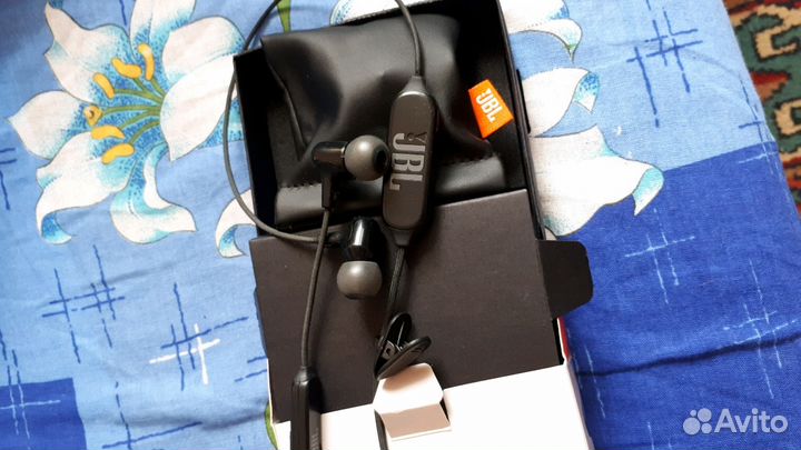 Наушники bluetooth JBL-E25BT