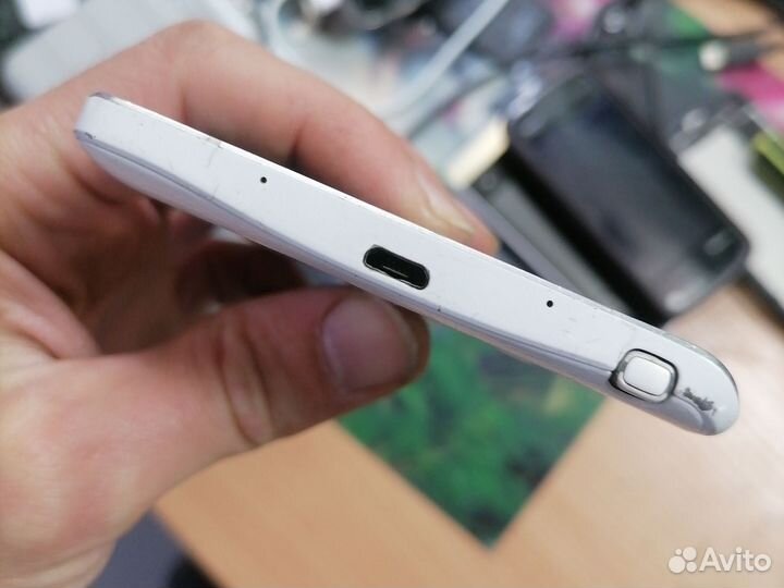 Samsung Galaxy Note Edge SM-N915F, 3/32 ГБ
