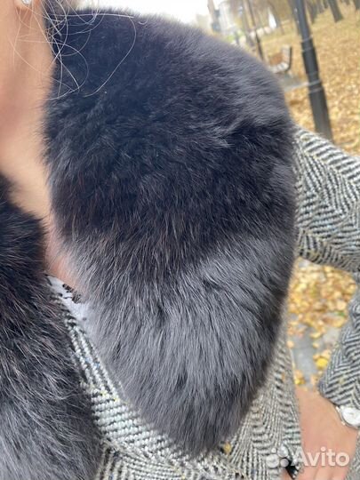 Меховой воротник чернобурка