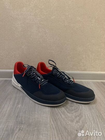 Кроссовки helly hansen stemforth
