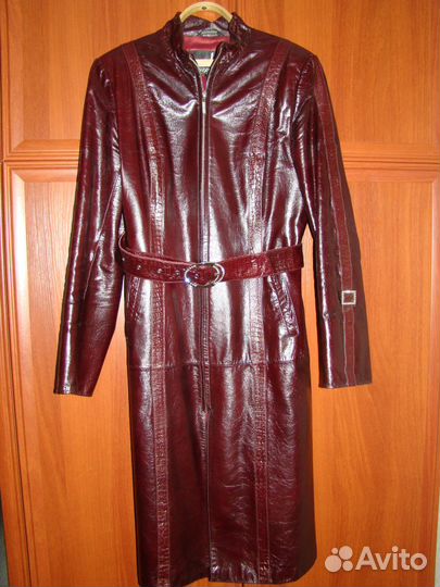 Кожаный плащ
