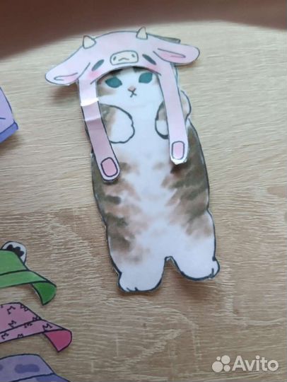 Котики бумажные с одеждой и аксессуарами