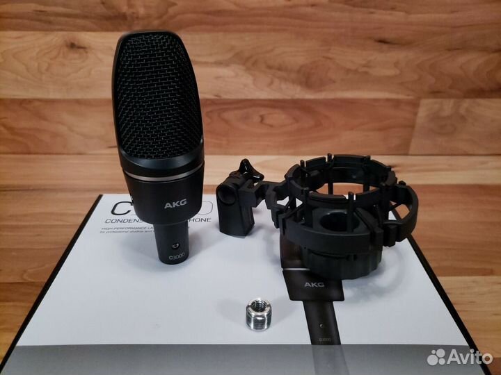 Студийный микрофон akg c3000