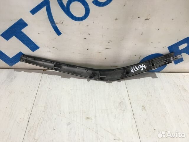 Накладка обивки двери ford focus 3 2.0 ат хетчбек