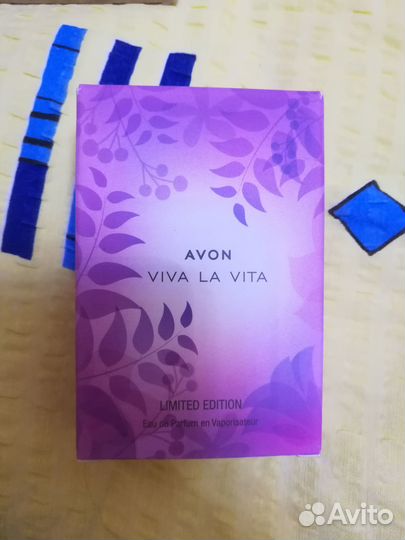 Парфюмерная вода Avon Viva la vita