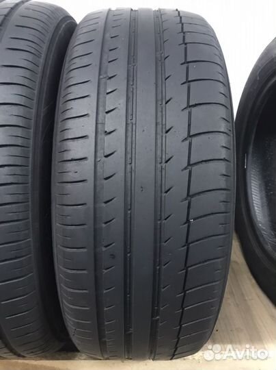 Triangle TH201 Sportex 215/55 R17 94W