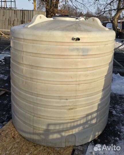 Ёмкости б/у 8м;5м и 1м