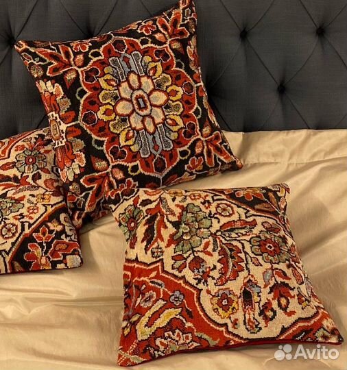 Подушка интерьерная диванная новая много