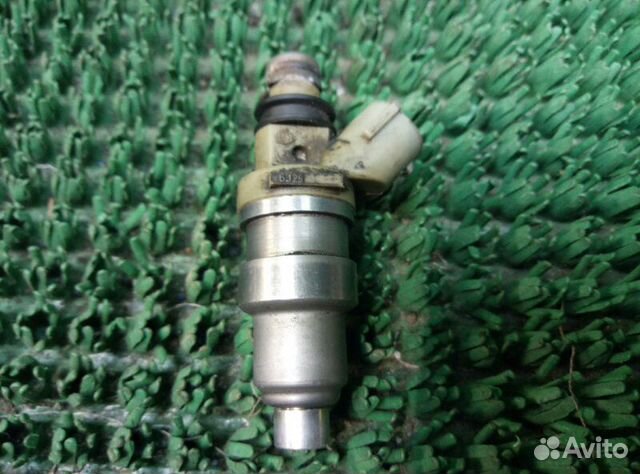 Форсунка Toyota Mark 2 GX81 1GGE