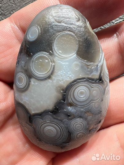 Глазковые агаты пустыни Гоби черные