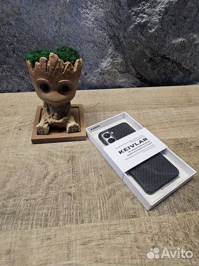 Чехол Kevlar на Samsung S23 (карбон)