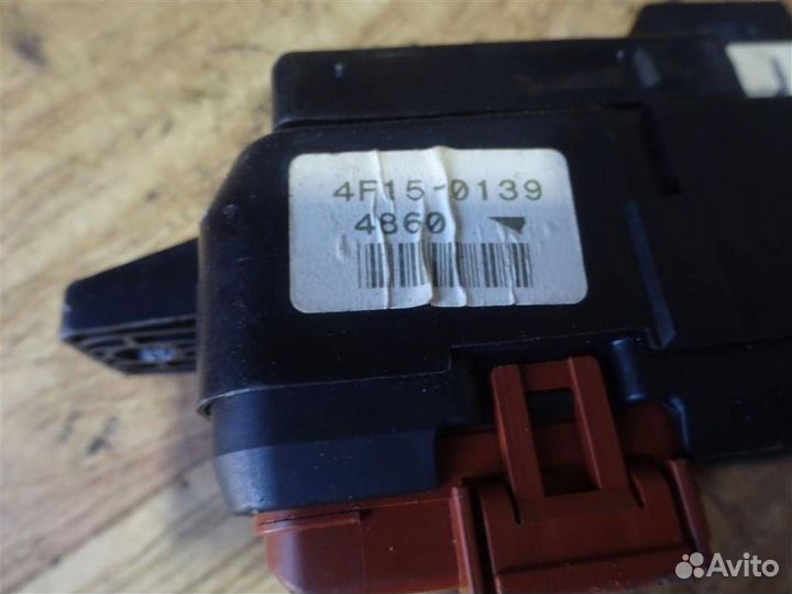 Блок реле и предохранителей Mitsubishi Space Star