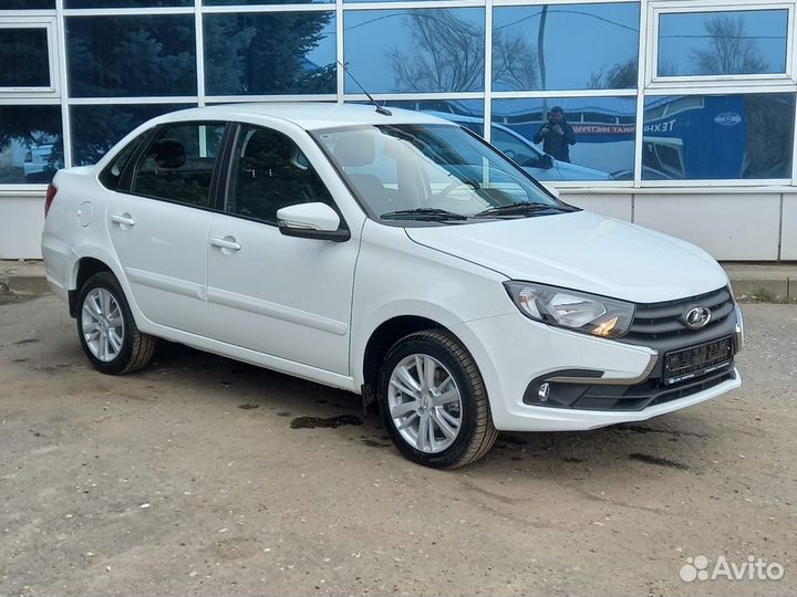 LADA Granta 1.6 МТ, 2022