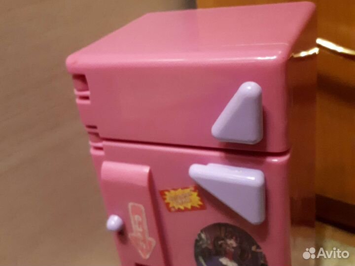 Холодильник и машина для кукол barbie
