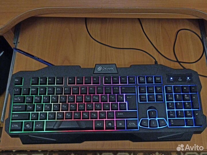 Игровая клавиатура с подсветкой