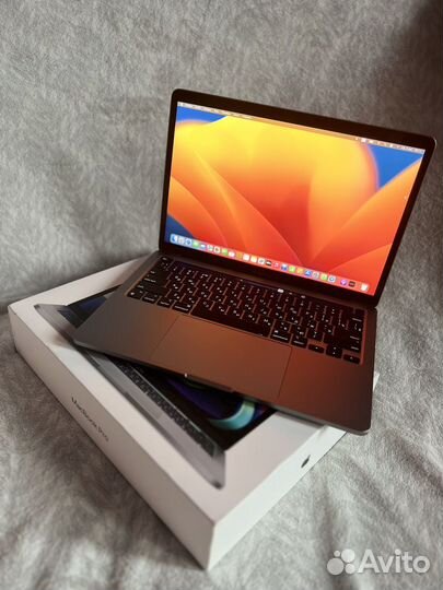 Apple MacBook Pro 13 M1