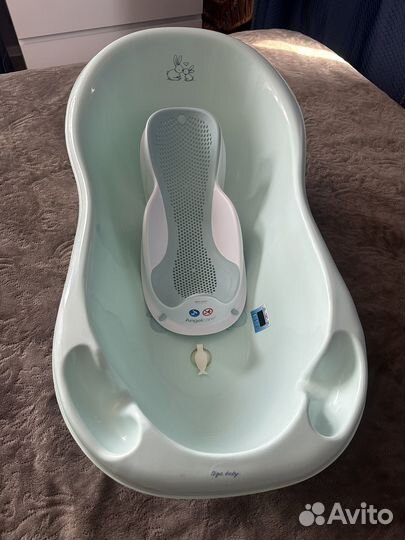 Ванночка для купания с термометром и горка