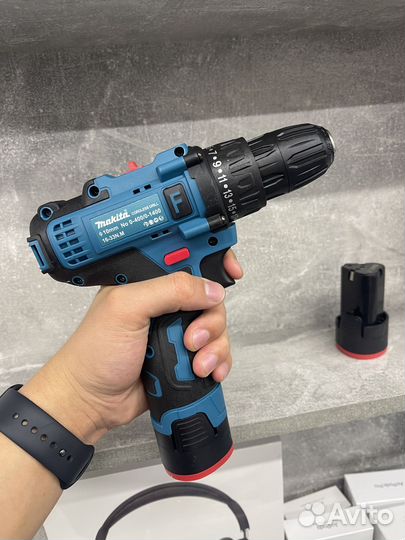 Шуруповерт makita 18v