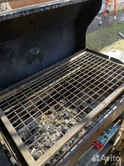 Мангал с крышкой барбекю