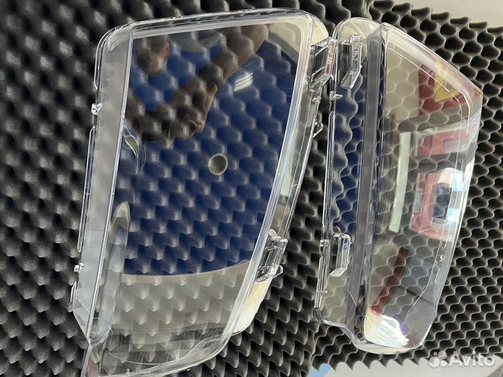 Стекла фары jeep grand cherokee WK2 дорест