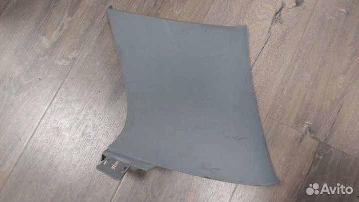 Обшивка стойки задняя правая Volkswagen Touareg 1