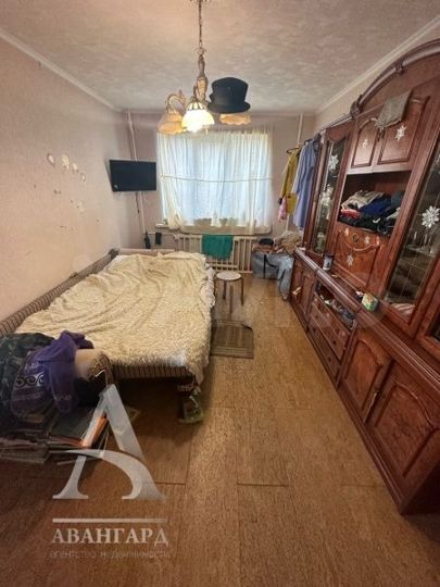 3-к. квартира, 67 м², 1/9 эт.