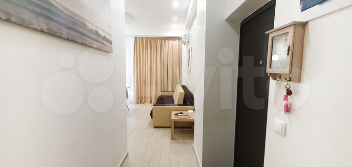2-к. квартира, 45 м², 1/10 эт.