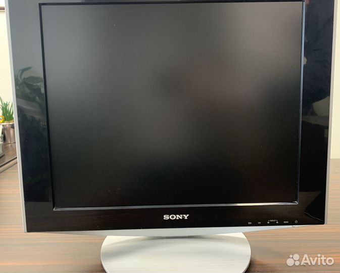 Монитор sony 19”
