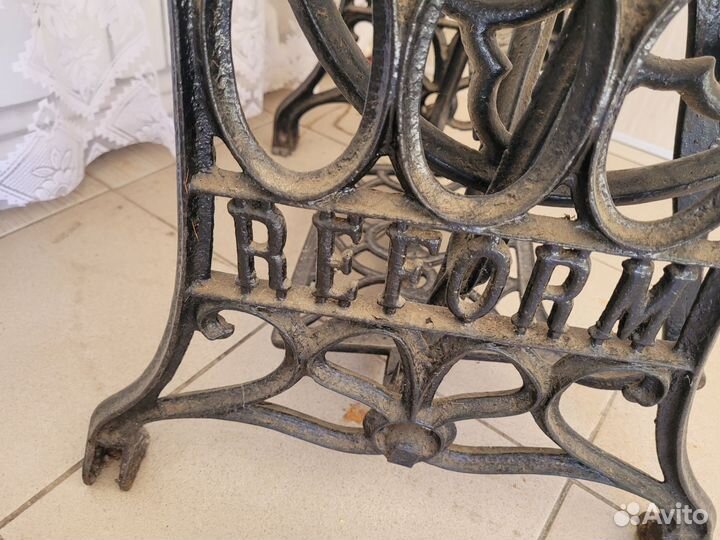 Швейная машинка Reform конца 18 века