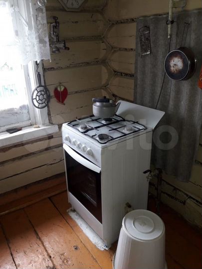 Дом 20 м² на участке 30 сот.