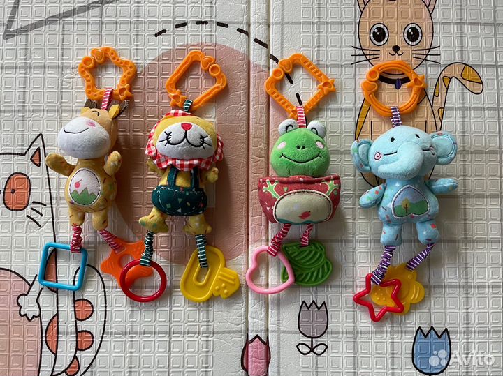 Набор игрушек-погремушек