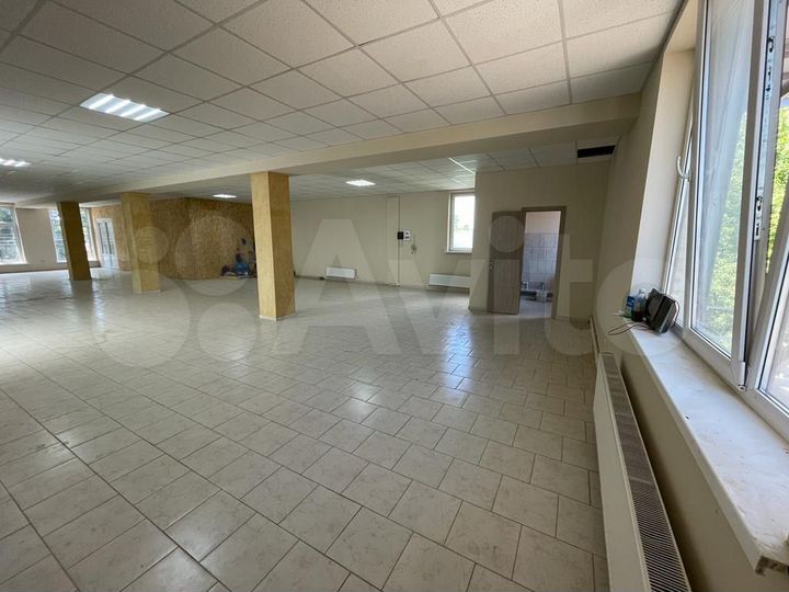 Торговая площадь, 160 м²