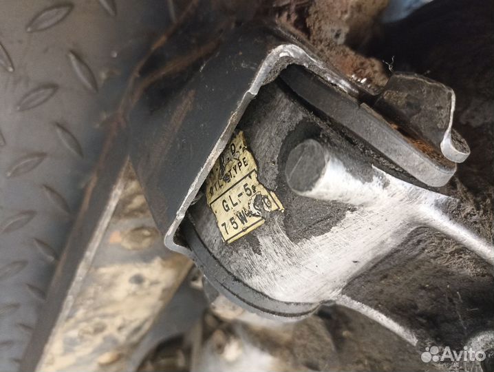 Редуктор переднего моста Toyota Hilux Surf