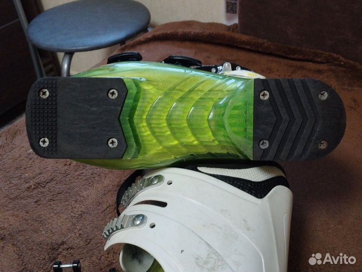 Горнолыжные ботинки детские 22.5