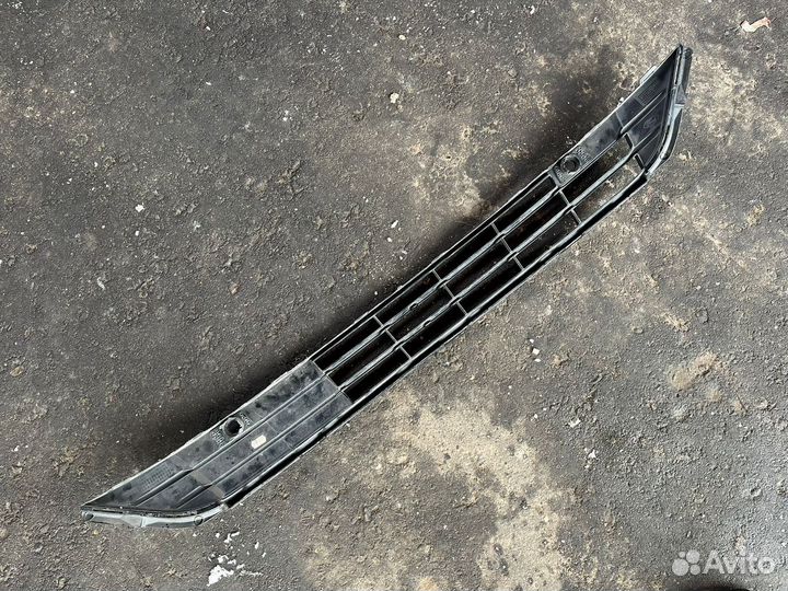 Гриль переднего бампера Форд Мондео 5 рест 2019г