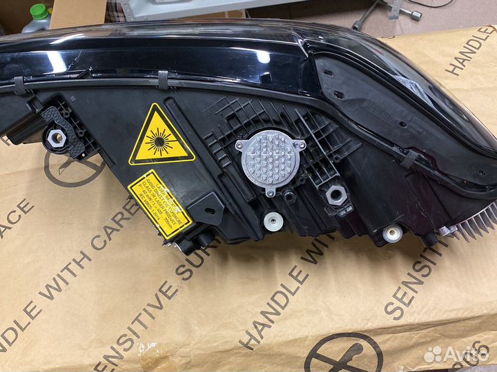 Лазерная фара BMW X7 правая