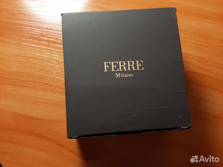 Золотые часы женские швейцарские