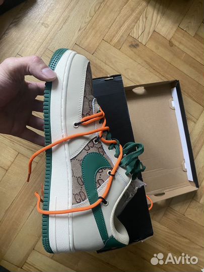 Nike Air Force 1 07 LV8 x Gucci Butter White/Green