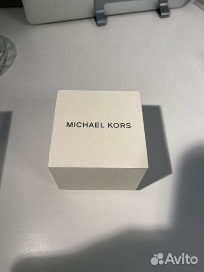 Коробка из-под часов Michael Kors