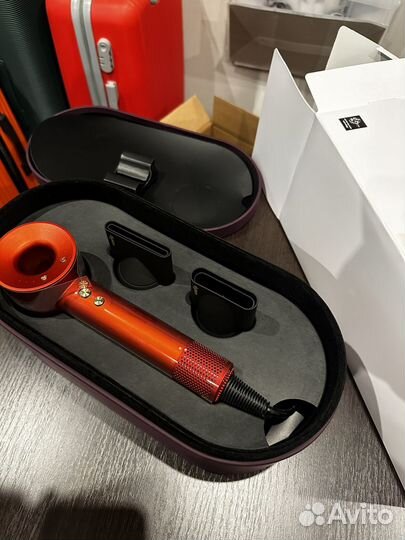 Dyson фен supersonic hd15 оригинал