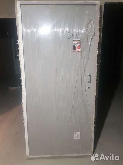 Дверь входная