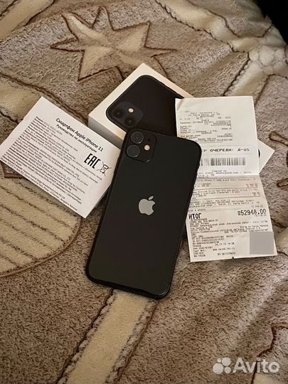 iPhone 11, 64 ГБ